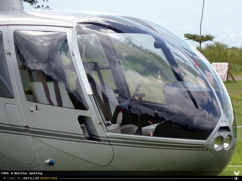 F-OKCL · Robinson R44, Héli Blue, Martinique – Aimé Césaire
