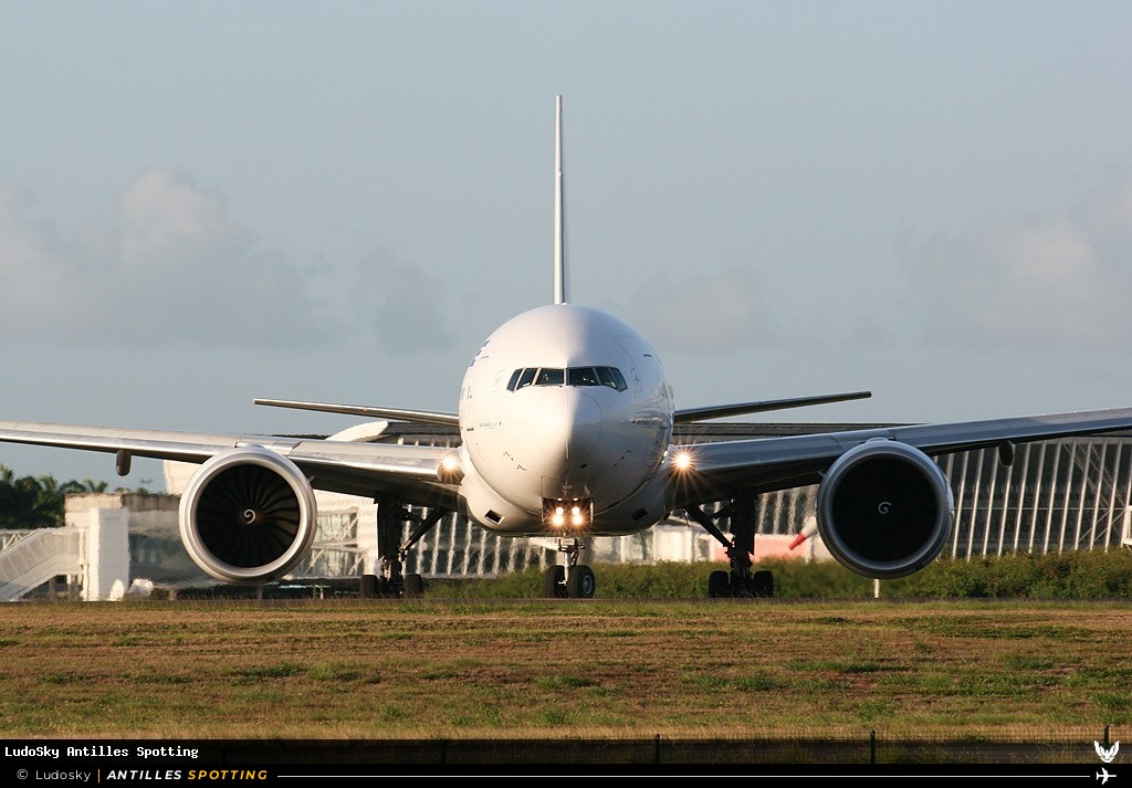 F-GSQX · Boeing 777-300ER, Air France, Pointe-à-Pitre – Maryse Condé