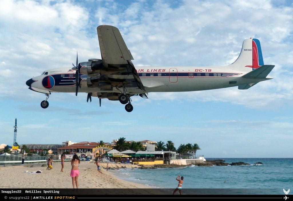 N836D · Douglas DC-7B, Eastern Air Lines (Historical Flight Foundation), Sint Maarten – Princess Juliana