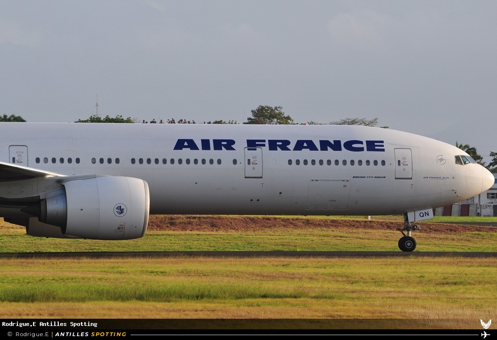 F-GSQN · Boeing 777-300ER, Air France, Pointe-à-Pitre – Maryse Condé
