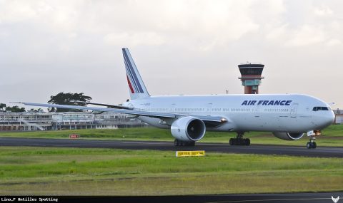 F-GSQX · Boeing 777-300ER, Pointe-à-Pitre – Maryse Condé