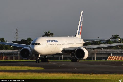 F-GSQR · Boeing 777-300ER, Pointe-à-Pitre – Maryse Condé