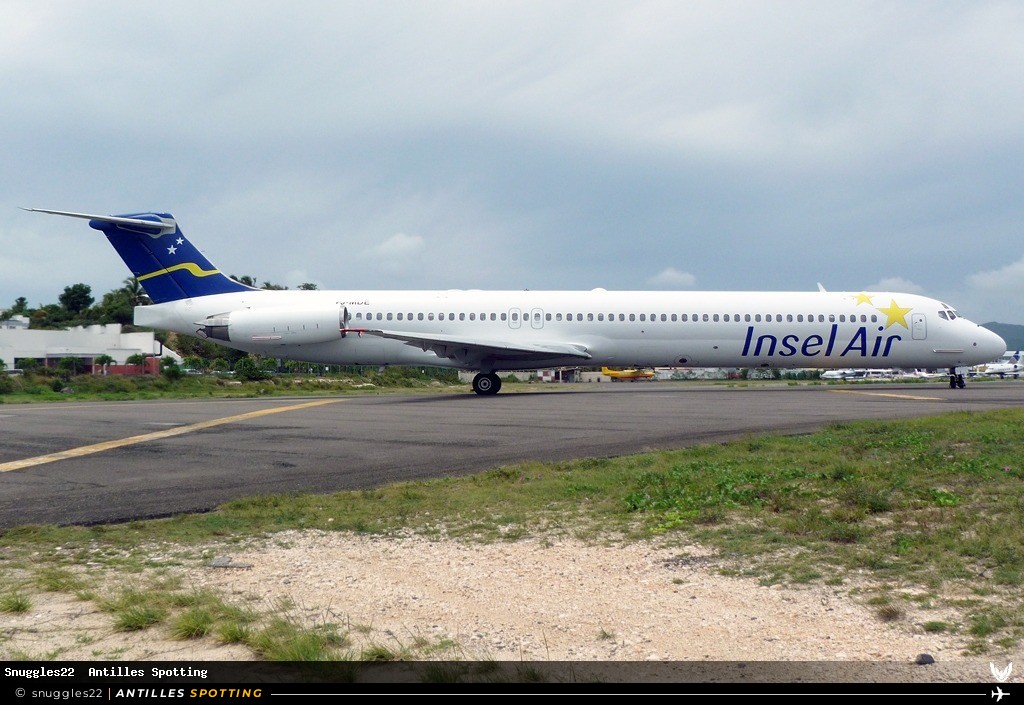 PJ-MDE · McDonnell Douglas MD-82, Insel Air, Sint Maarten – Princess Juliana