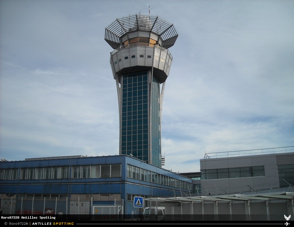 Aéroport · Tour de contrôle, LFPO - Paris-Orly, Paris-Orly