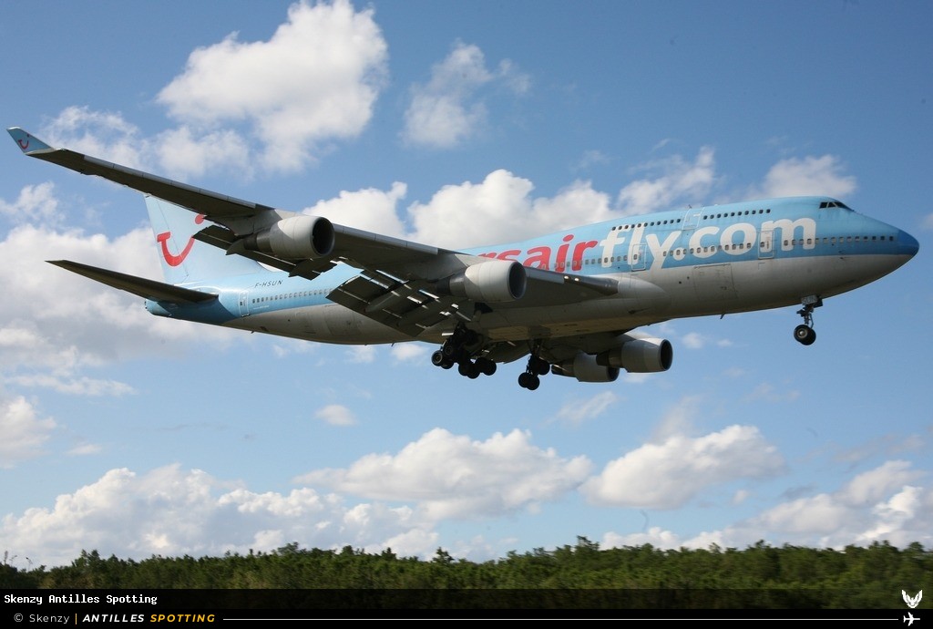 F-HSUN · Boeing 747-400, Corsairfly, Pointe-à-Pitre – Maryse Condé