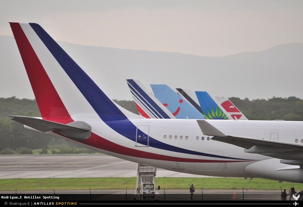 F-RARF · Airbus A330-200, République Française - COTAM, Pointe-à-Pitre – Maryse Condé