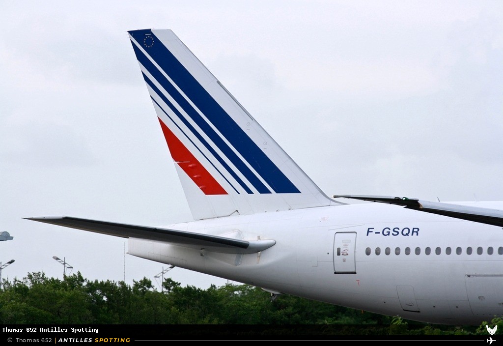 F-GSQR · Boeing 777-300ER, Air France, Pointe-à-Pitre – Maryse Condé