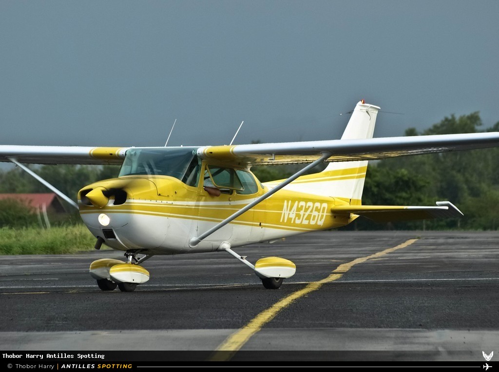 N4326Q · Cessna 172 Skyhawk, Privé, Martinique – Aimé Césaire