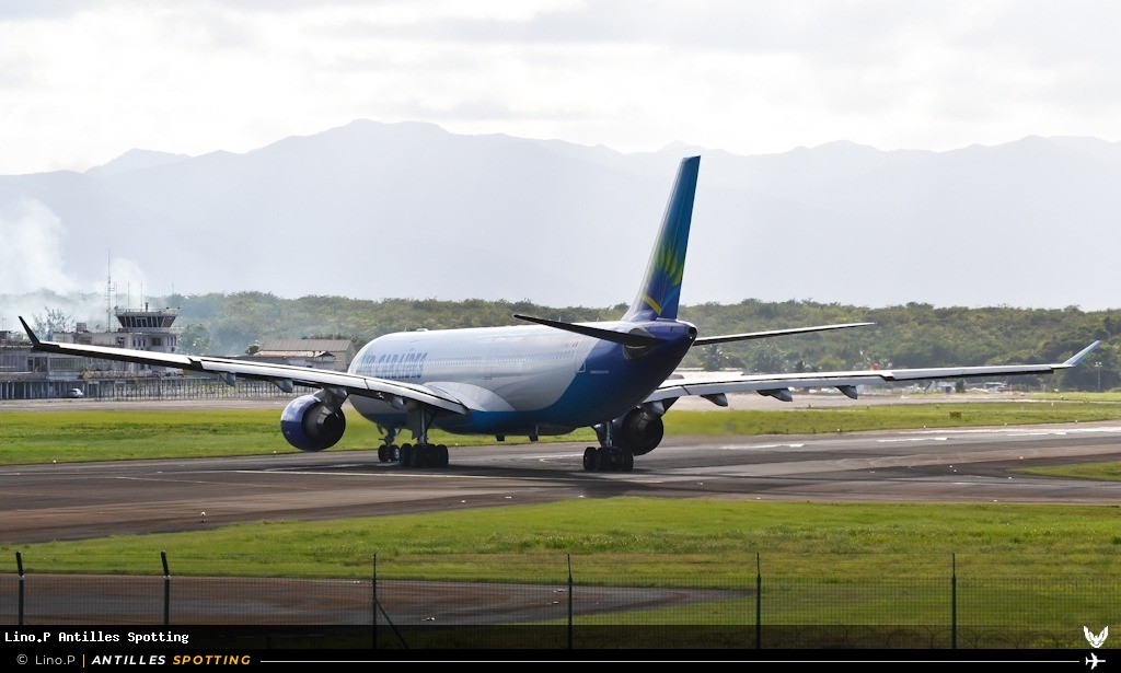 F-ORLY · Airbus A330-300, Air Caraïbes, Pointe-à-Pitre – Maryse Condé