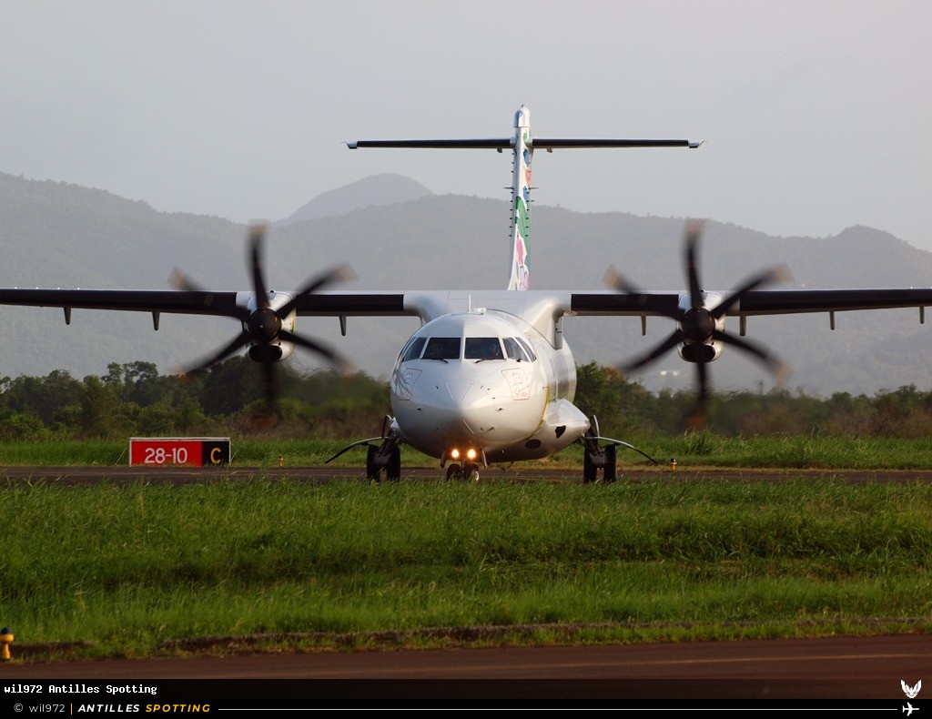 F-OIXH · ATR 42-500, Air Antilles Express, Martinique – Aimé Césaire