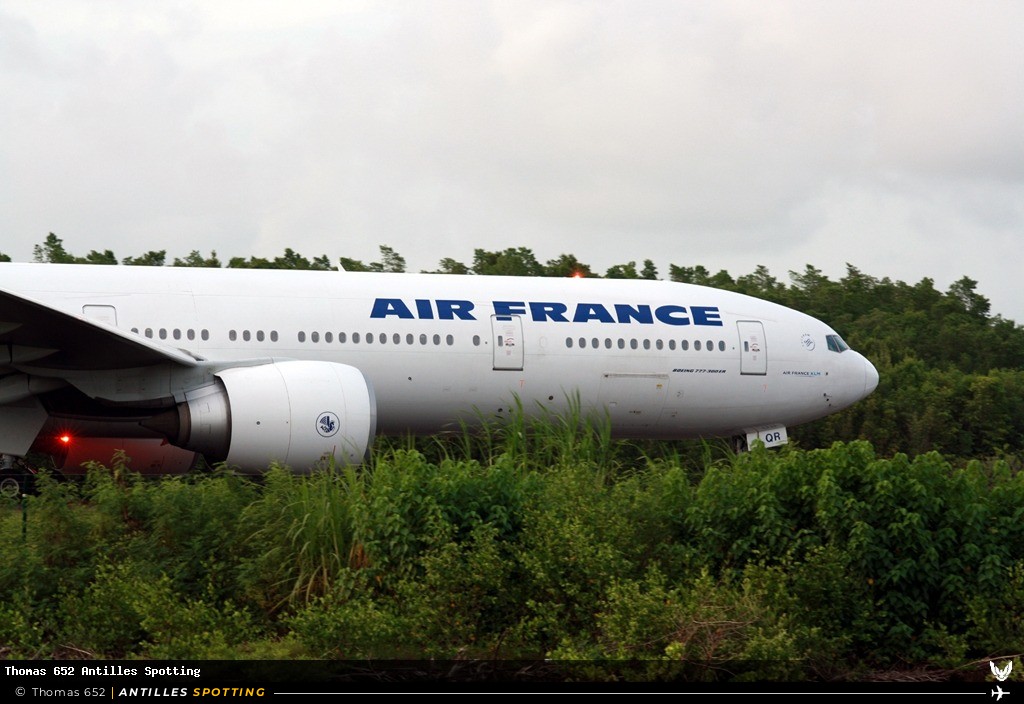 F-GSQR · Boeing 777-300ER, Air France, Pointe-à-Pitre – Maryse Condé