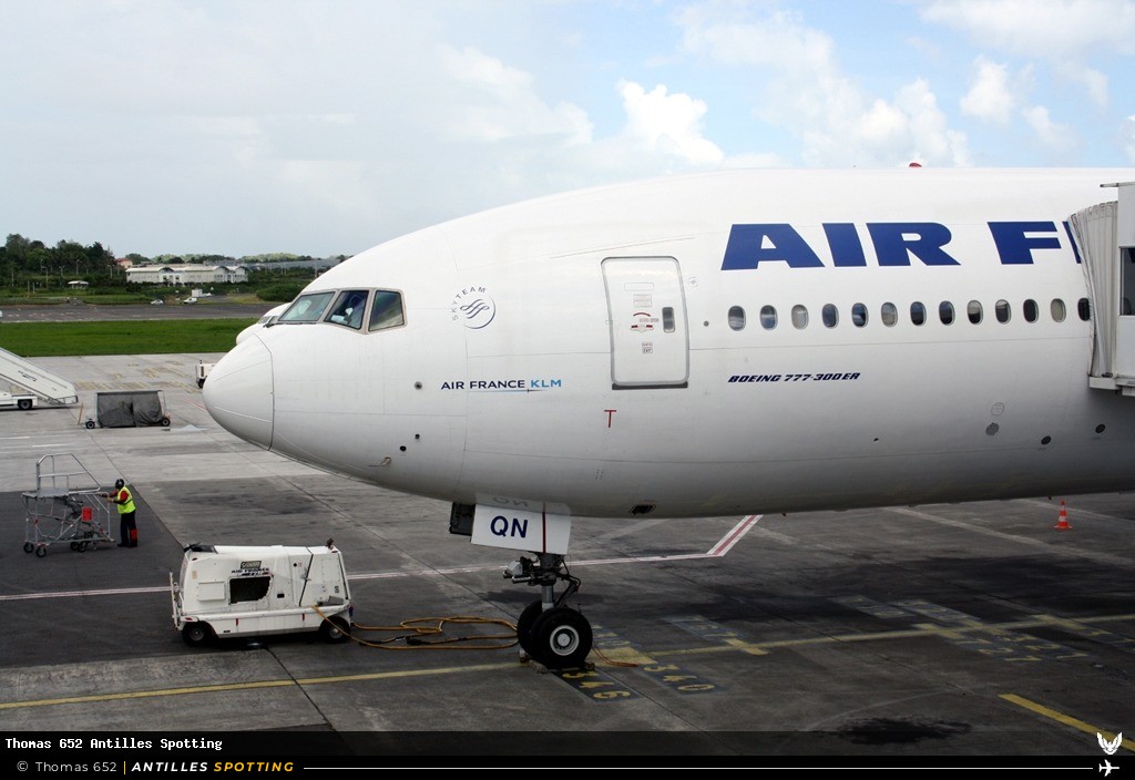 F-GSQN · Boeing 777-300ER, Air France, Pointe-à-Pitre – Maryse Condé
