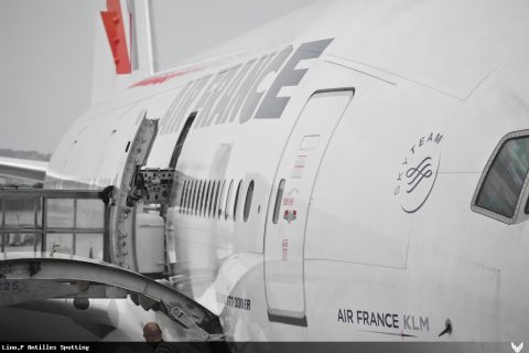 F-GSQT · Boeing 777-300ER, Paris-Orly