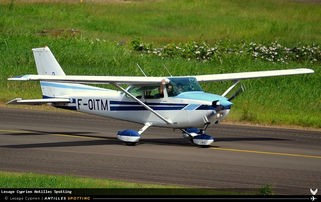 F-OITM · Cessna 172 Skyhawk, Horizon Caraïbes, Martinique – Aimé Césaire