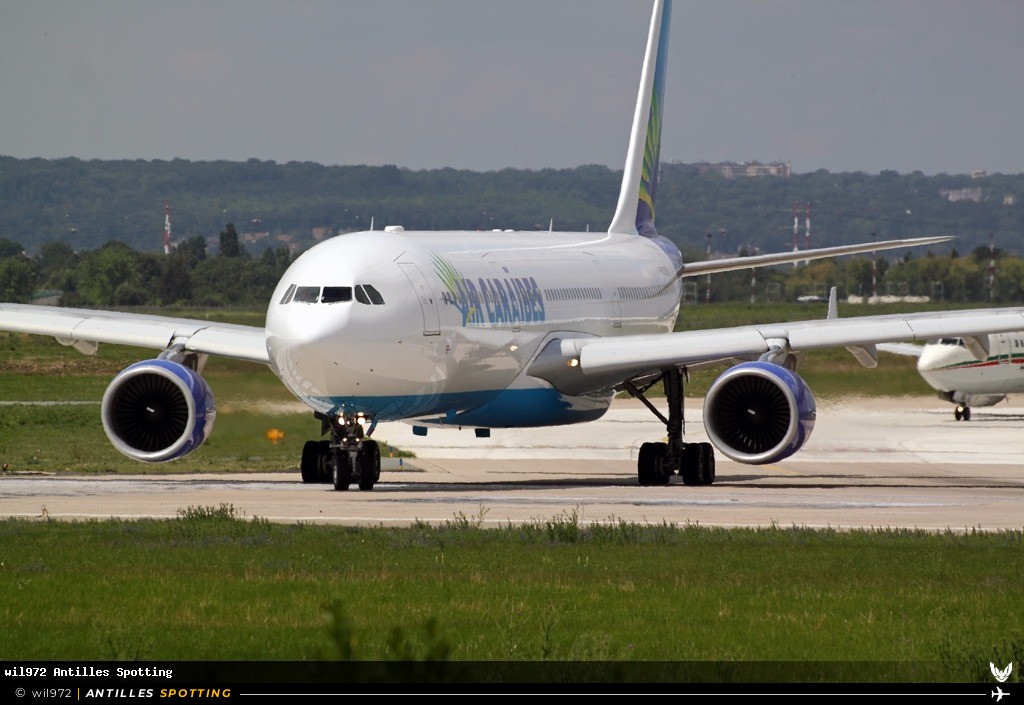 F-GOTO · Airbus A330-300, Air Caraïbes, Paris-Orly