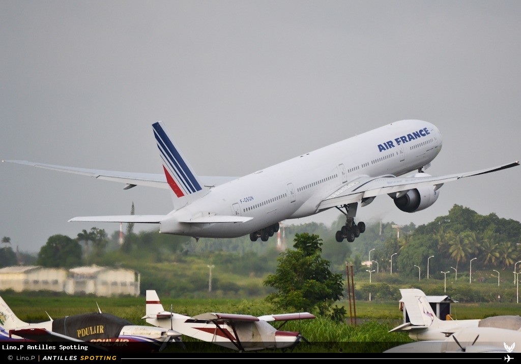 F-GSQN · Boeing 777-300ER, Air France, Pointe-à-Pitre – Maryse Condé