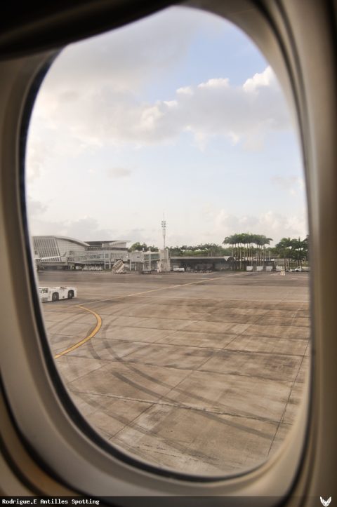 F-GSQR · Boeing 777-300ER, Pointe-à-Pitre – Maryse Condé