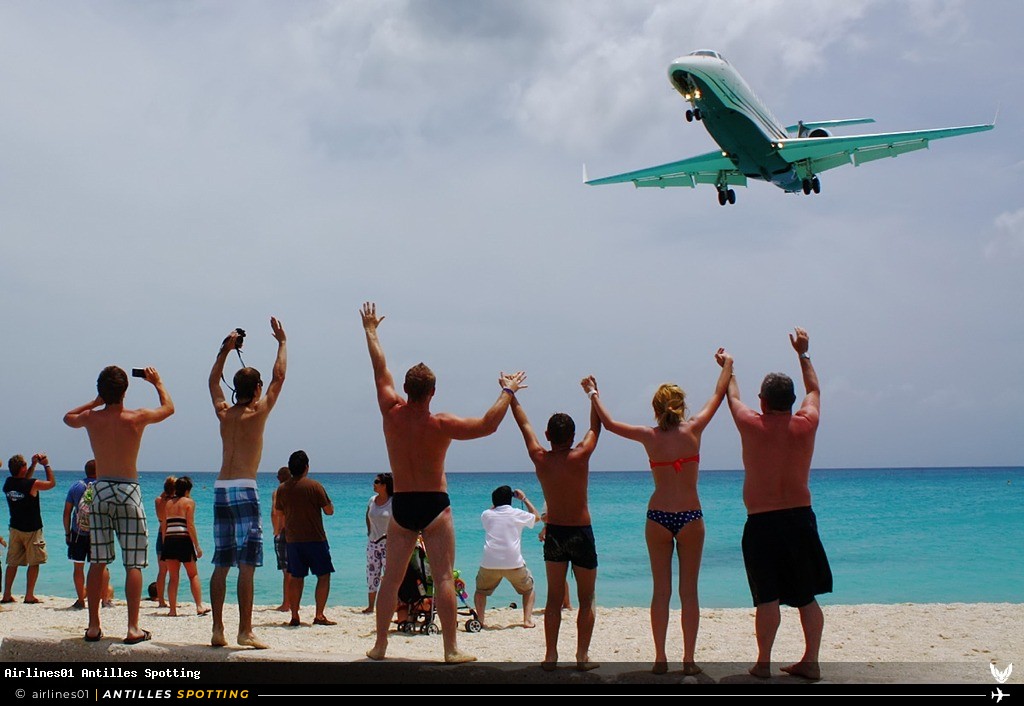 N910LX · Embraer ERJ-135, Privé, Sint Maarten – Princess Juliana
