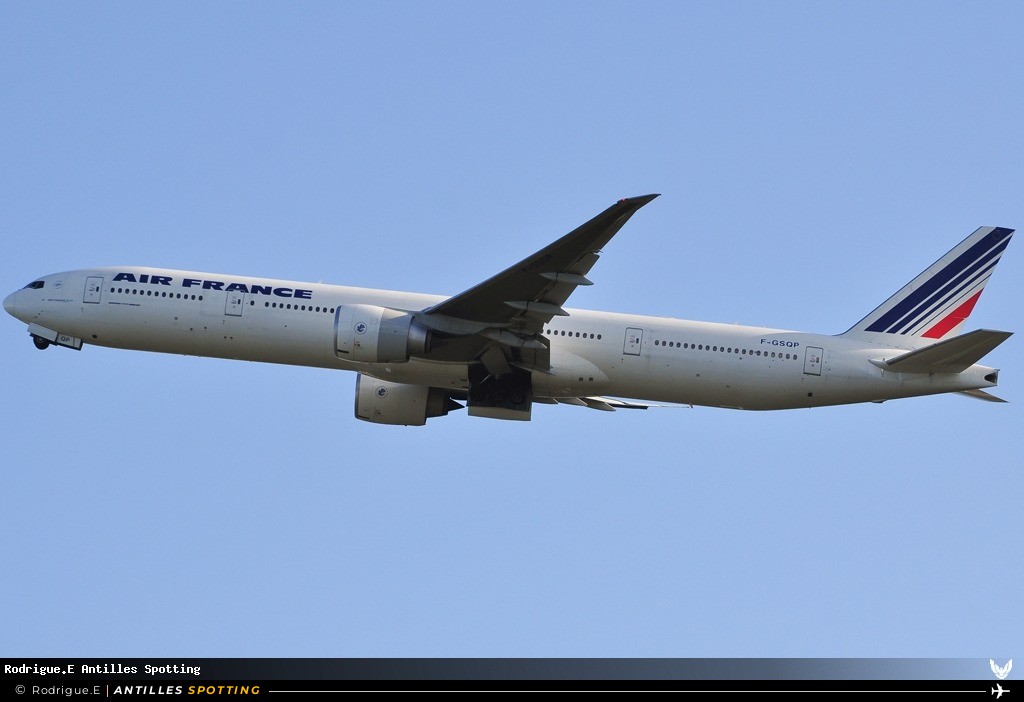 F-GSQP · Boeing 777-300ER, Air France, Pointe-à-Pitre – Maryse Condé