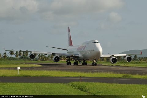EC-KXN · Boeing 747-400 (2011)
