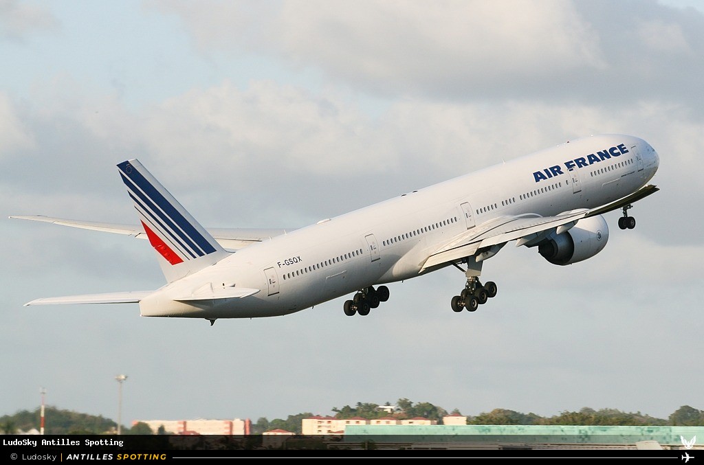 F-GSQX · Boeing 777-300ER, Air France, Pointe-à-Pitre – Maryse Condé