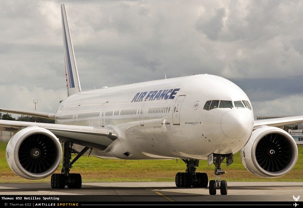 F-GSQR · Boeing 777-300ER, Air France, Pointe-à-Pitre – Maryse Condé