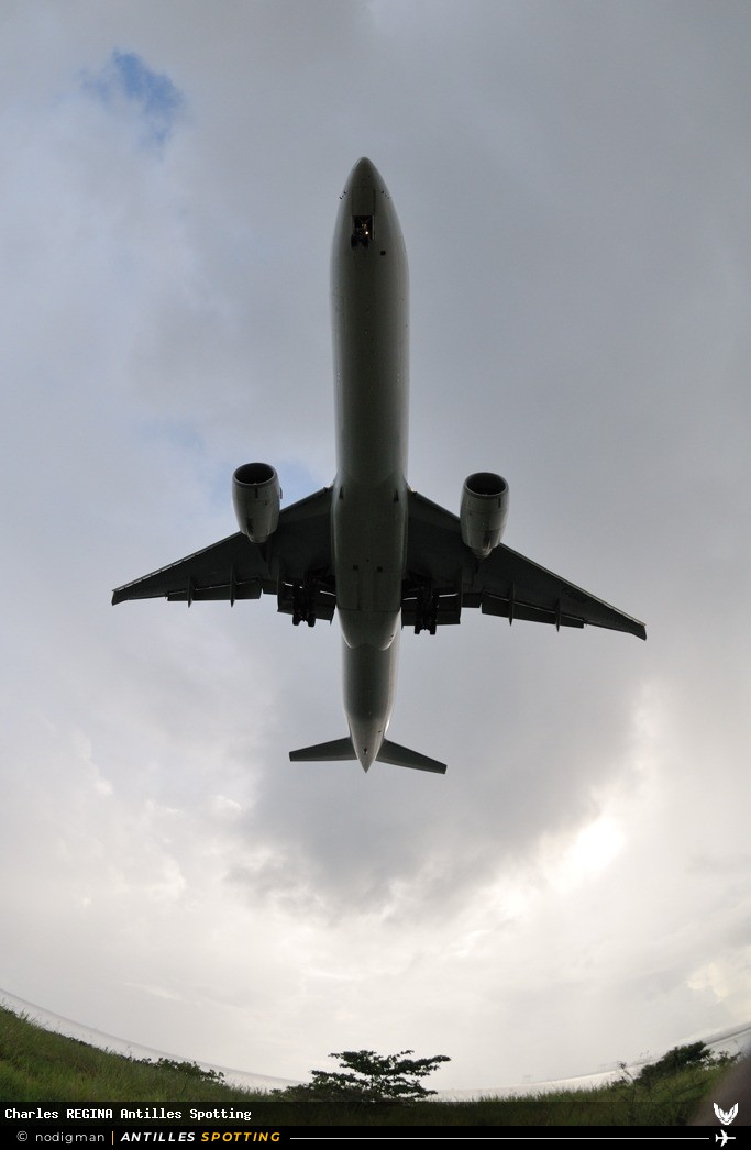 F-GSQP · Boeing 777-300ER, Air France, Martinique – Aimé Césaire