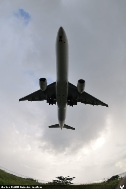 F-GSQP · Boeing 777-300ER, Martinique – Aimé Césaire