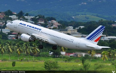 F-GKXQ · Airbus A320, Martinique – Aimé Césaire