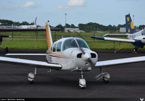 F-OGRH · Piper PA-28 Cherokee / Warrior / Archer (2011)