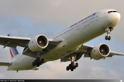 F-GSQS · Boeing 777-300ER, Pointe-à-Pitre – Maryse Condé