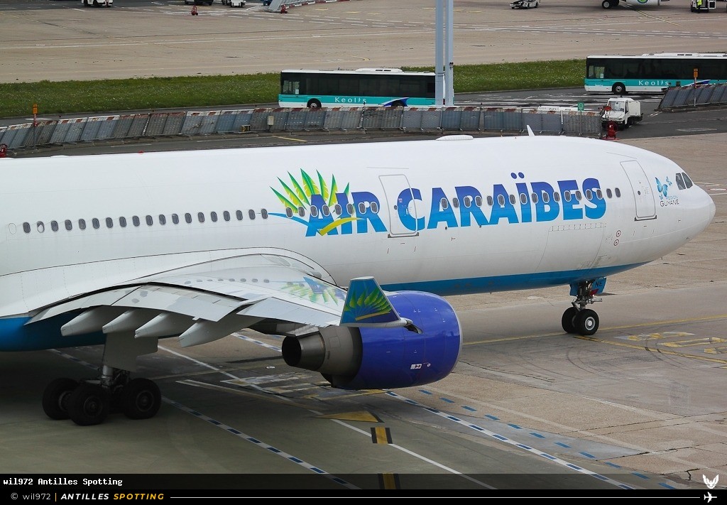 F-OONE · Airbus A330-300, Air Caraïbes, Paris-Orly