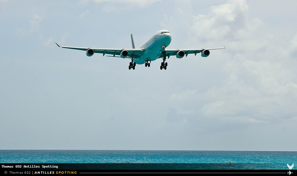 F-GLZO · Airbus A340-300, Air France, Sint Maarten – Princess Juliana