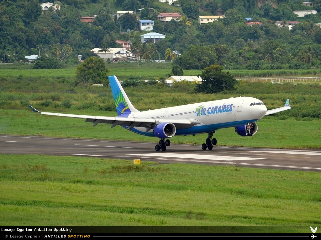 F-ORLY · Airbus A330-300, Air Caraïbes, Martinique – Aimé Césaire