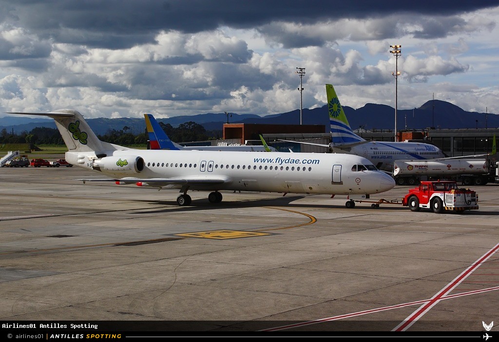 PJ-DAB · Fokker 100, Dutch Antilles Express, El Dorado