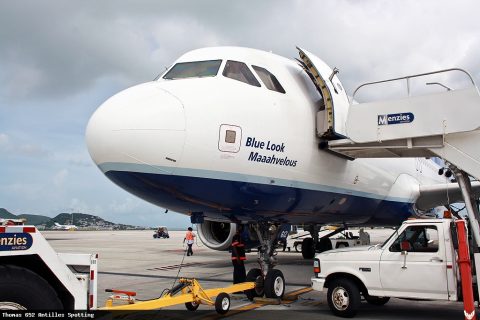 N612JB · Airbus A320, Sint Maarten – Princess Juliana