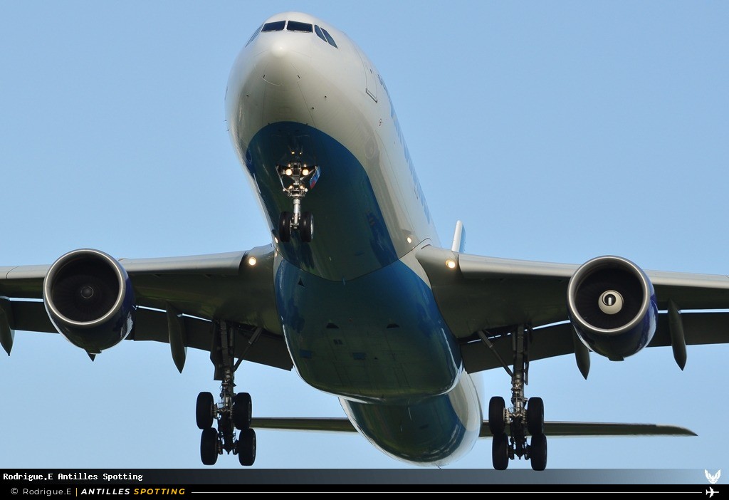 F-ORLY · Airbus A330-300, Air Caraïbes, Pointe-à-Pitre – Maryse Condé