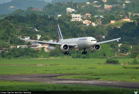F-GSQN · Boeing 777-300ER, Martinique – Aimé Césaire