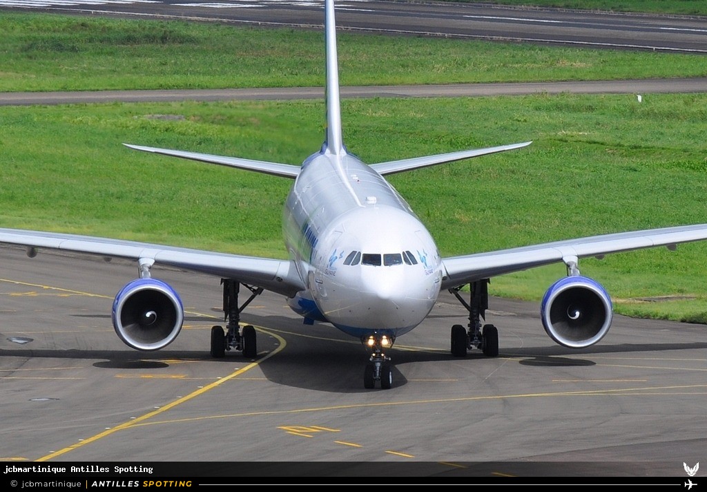 F-OONE · Airbus A330-300, Air Caraïbes, Martinique – Aimé Césaire