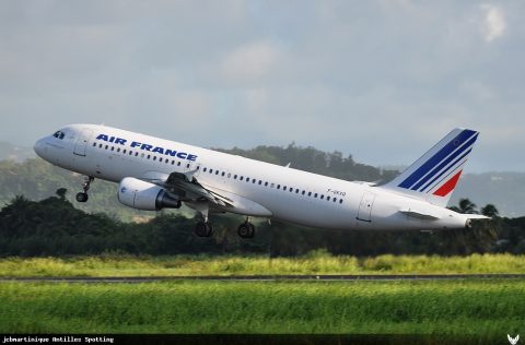 F-GKXQ · Airbus A320, Martinique – Aimé Césaire