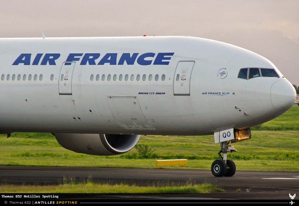 F-GSQO · Boeing 777-300ER, Air France, Pointe-à-Pitre – Maryse Condé