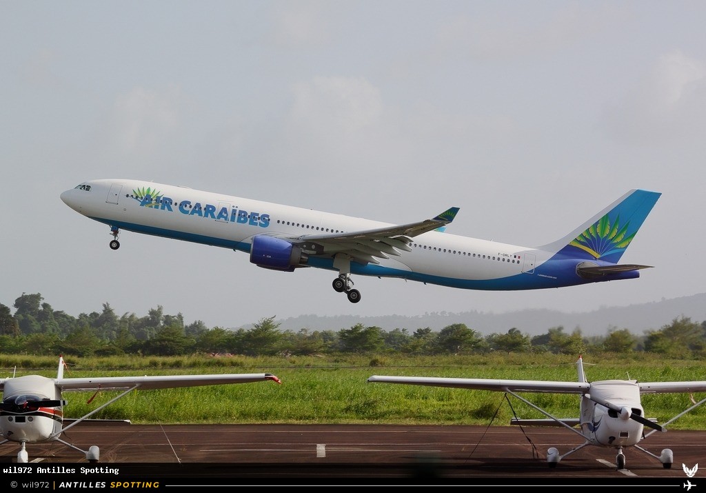 F-ORLY · Airbus A330-300, Air Caraïbes, Martinique – Aimé Césaire