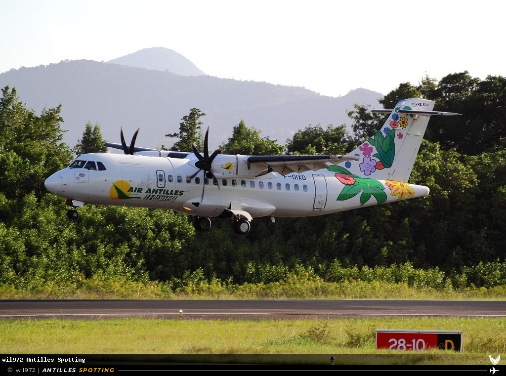 F-OIXD · ATR 42-500, Air Antilles Express, Martinique – Aimé Césaire