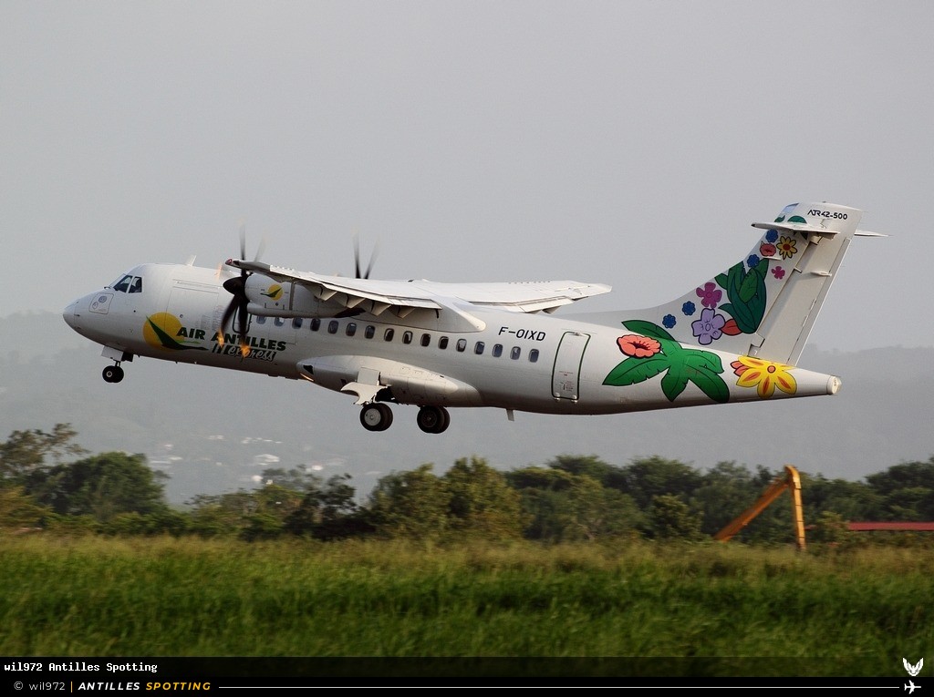 F-OIXD · ATR 42-500, Air Antilles Express, Martinique – Aimé Césaire