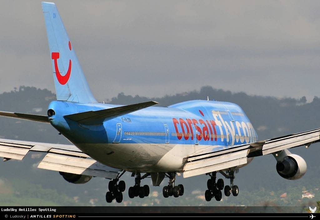 F-HLOV · Boeing 747-400, Corsairfly, Martinique – Aimé Césaire