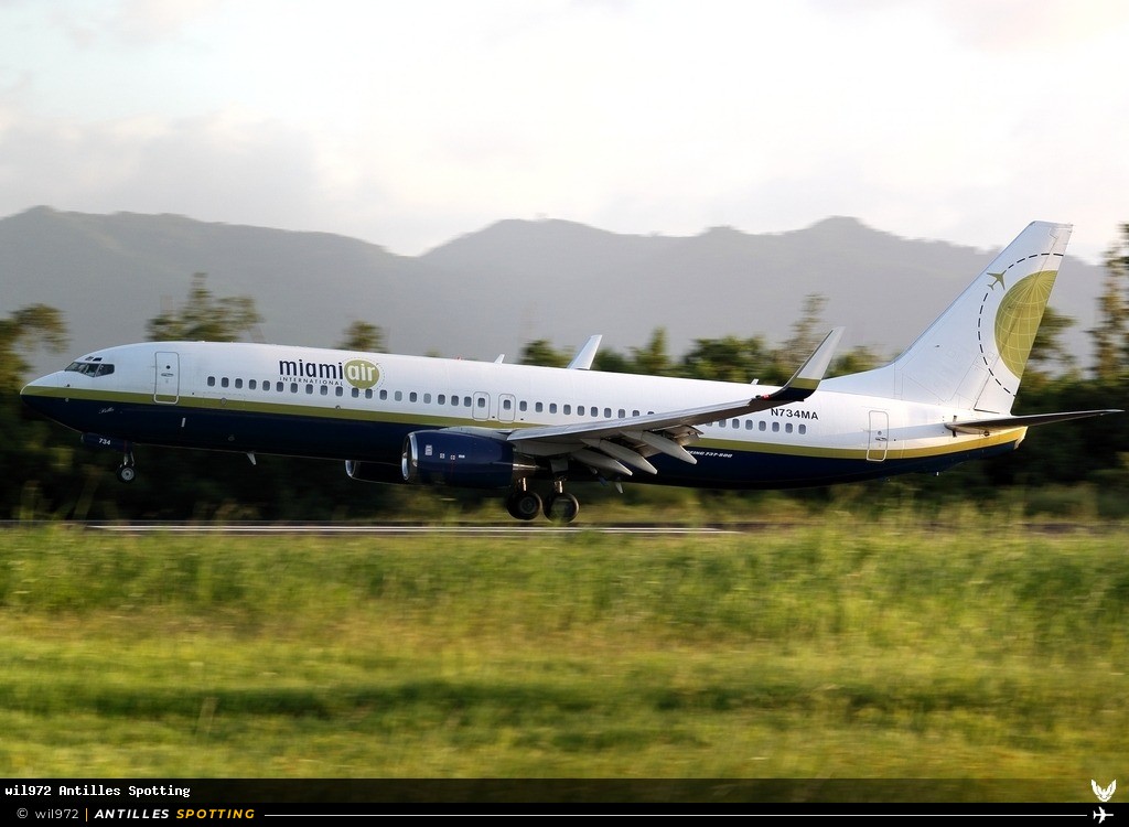 N734MA · Boeing 737-800, Miami Air, Martinique – Aimé Césaire