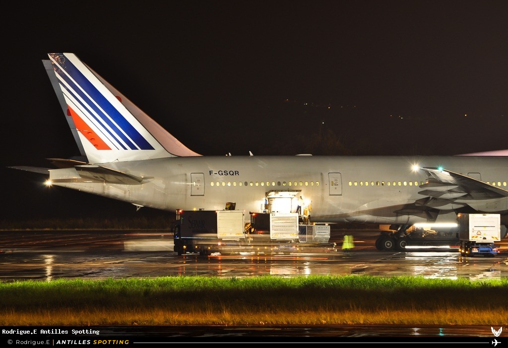 F-GSQR · Boeing 777-300ER, Air France, Pointe-à-Pitre – Maryse Condé