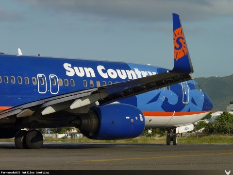 N805SY · Boeing 737-800 (2011)