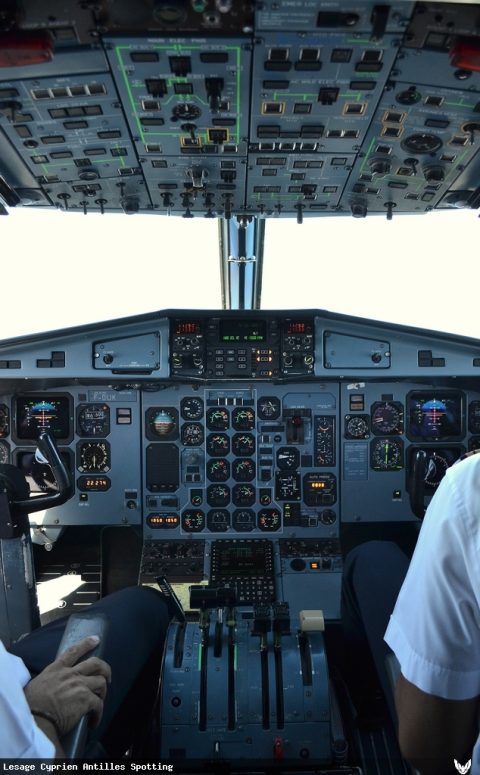 F-OIJK · ATR 72-500, Martinique – Aimé Césaire