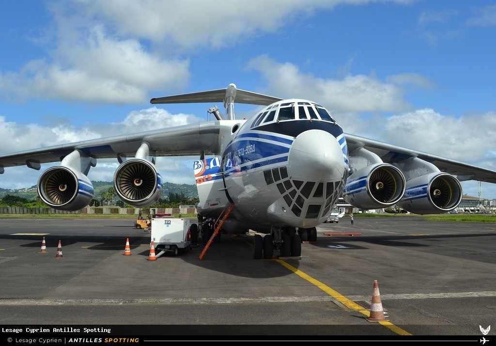 RA-76950 · Ilyushin Il-76, Volga-Dnepr Airlines, Martinique – Aimé Césaire